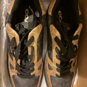 Coach Men's Black and Tan Sneakers